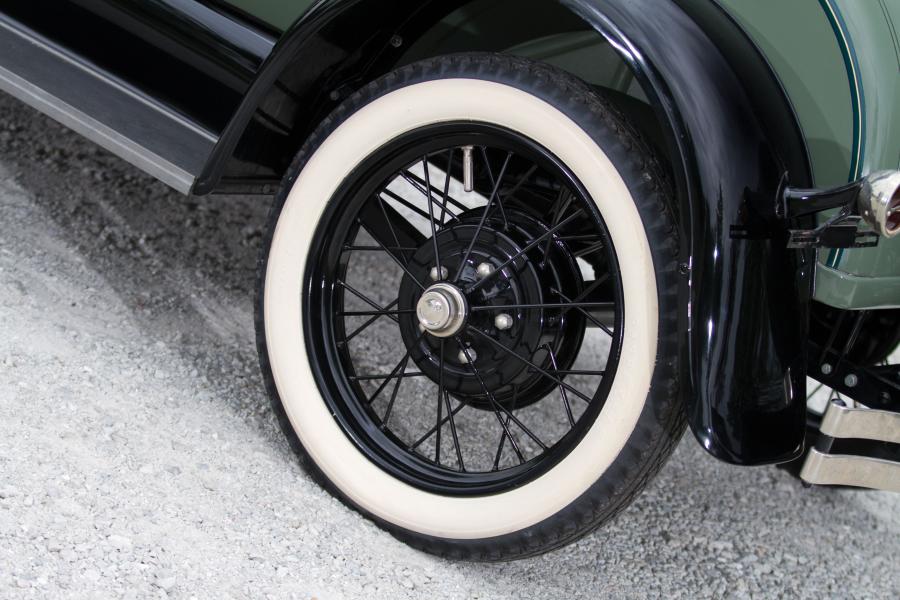  Ford Model A Business Coupe 1929 года  (фото 15 из 26)